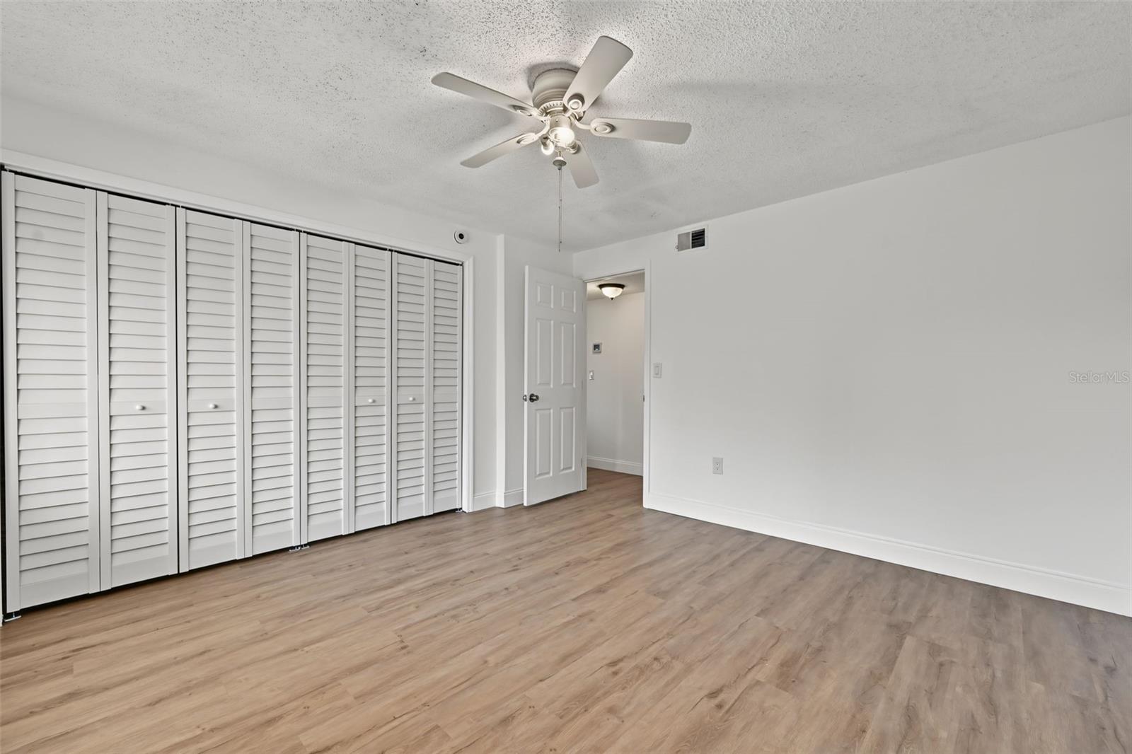 9930 EAGLES POINT CIR #1 — photo 30