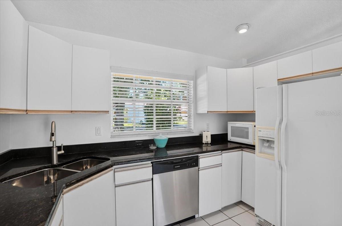 138 49TH CT E — photo 12