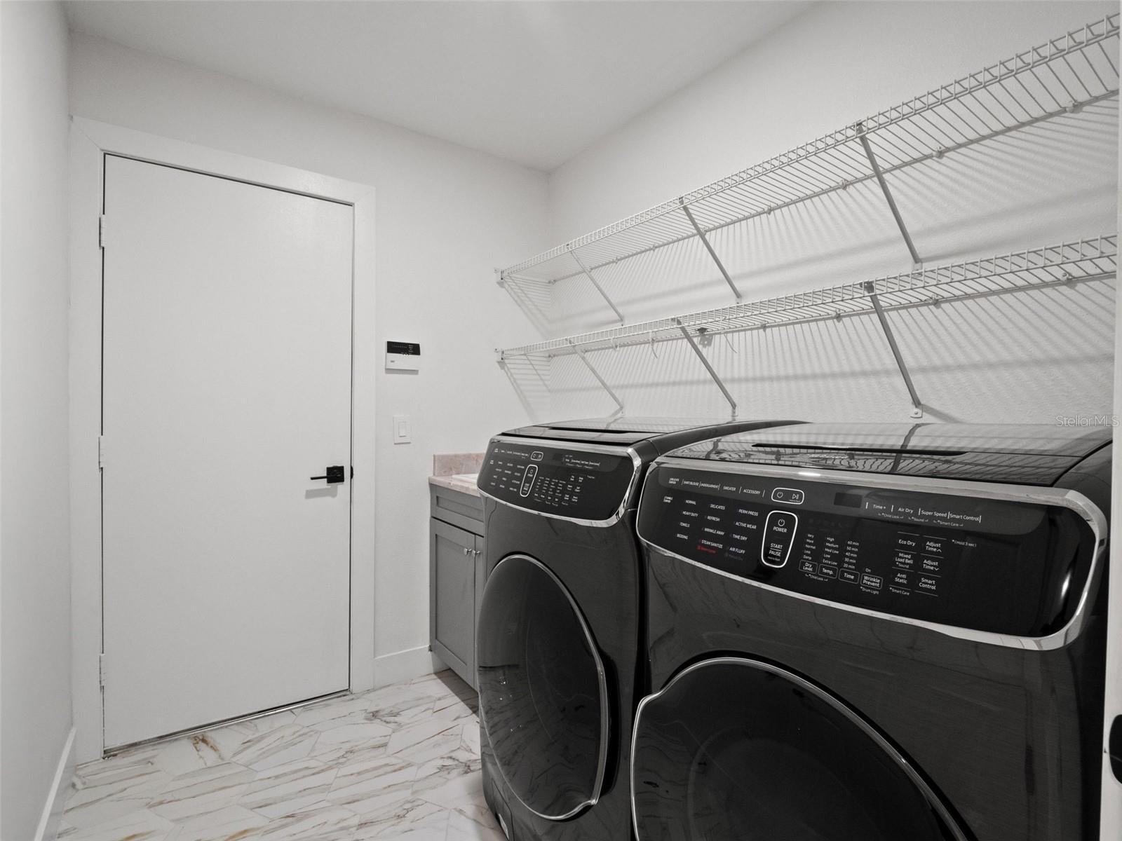 6111 HERONCREST CT — photo 25