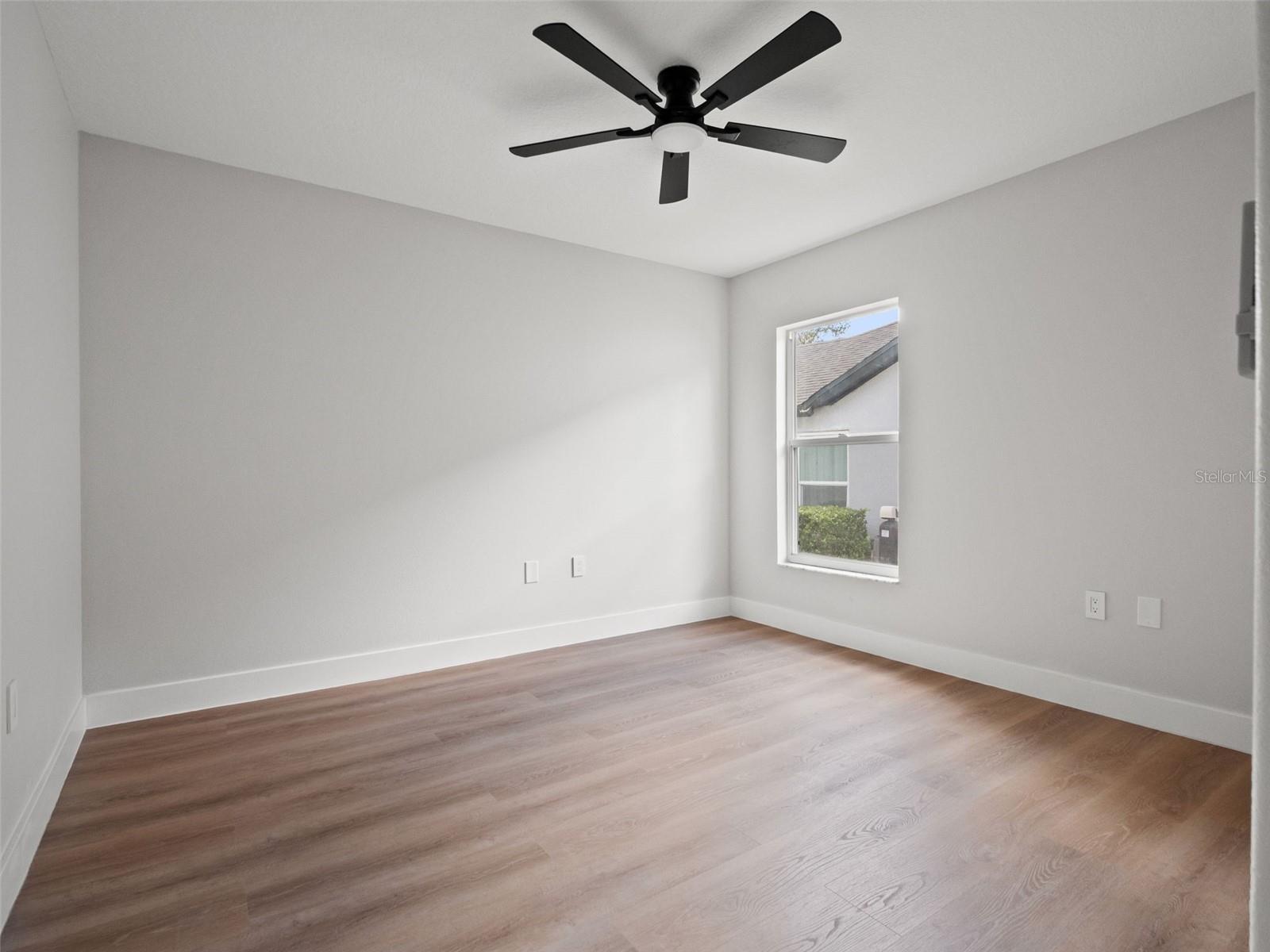 6111 HERONCREST CT — photo 48