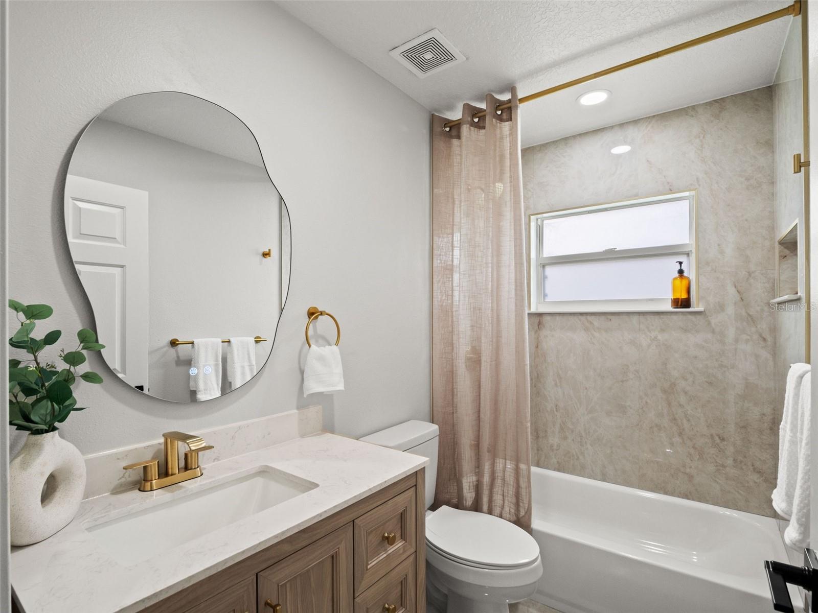 6111 HERONCREST CT — photo 45