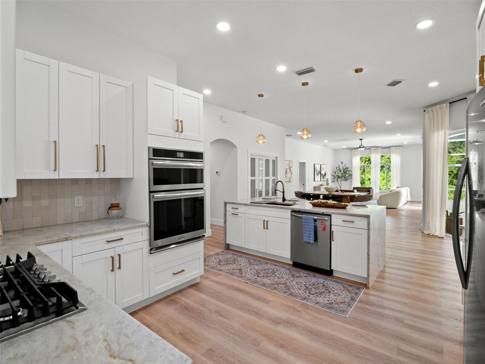 6111 HERONCREST CT — photo 17