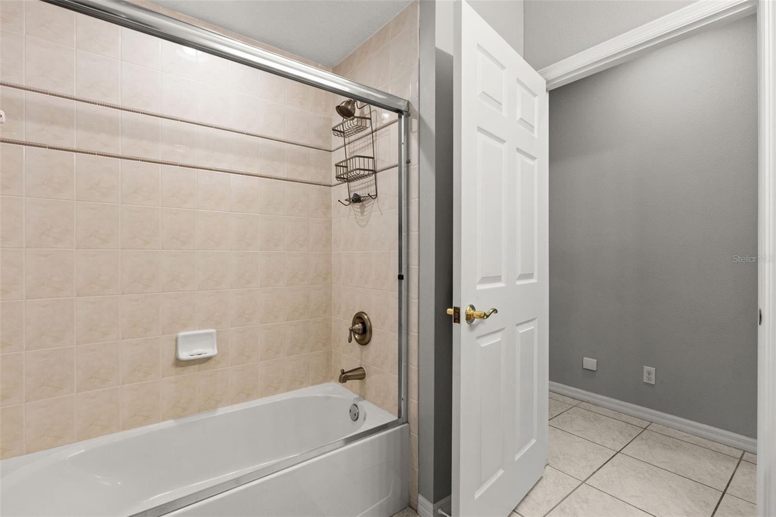 6029 HAMMOCK HILL AVE — photo 41