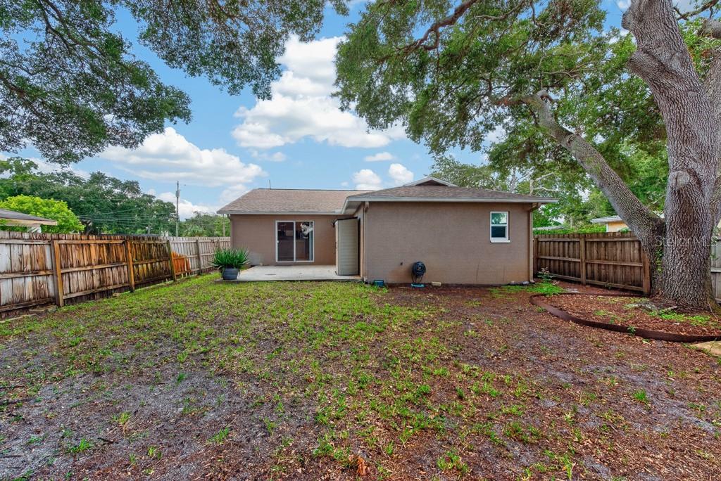 11959 MURRAY AVE — photo 46