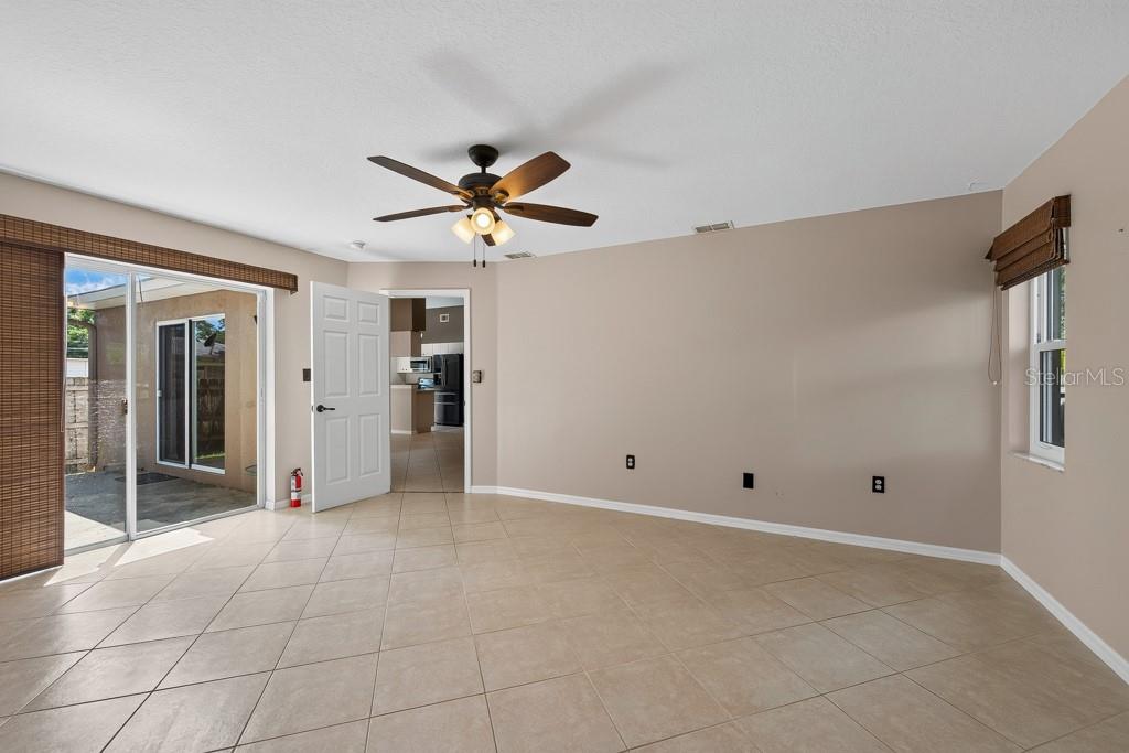 11959 MURRAY AVE — photo 26