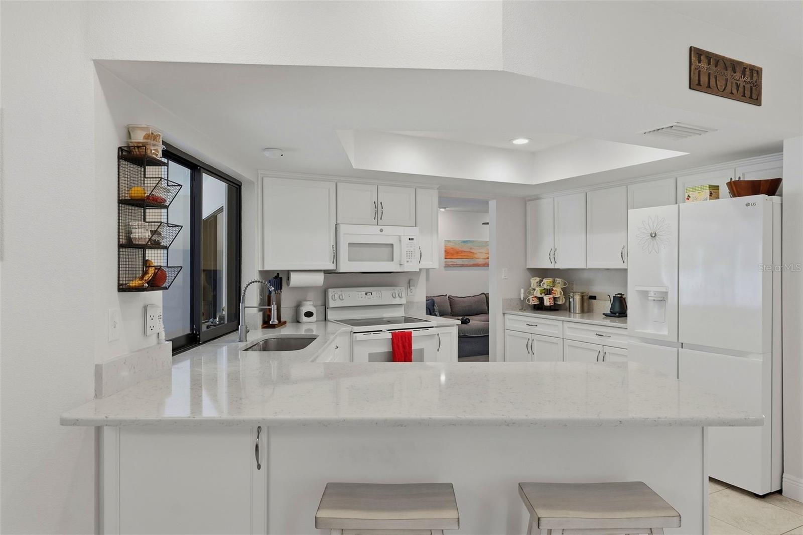 1598 VIRGINIA AVE — photo 32