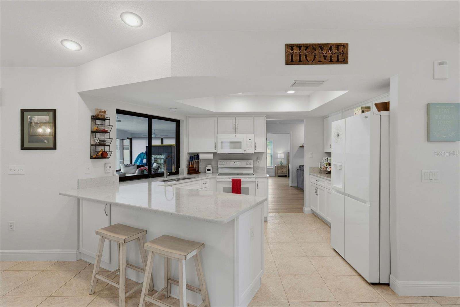 1598 VIRGINIA AVE — photo 31