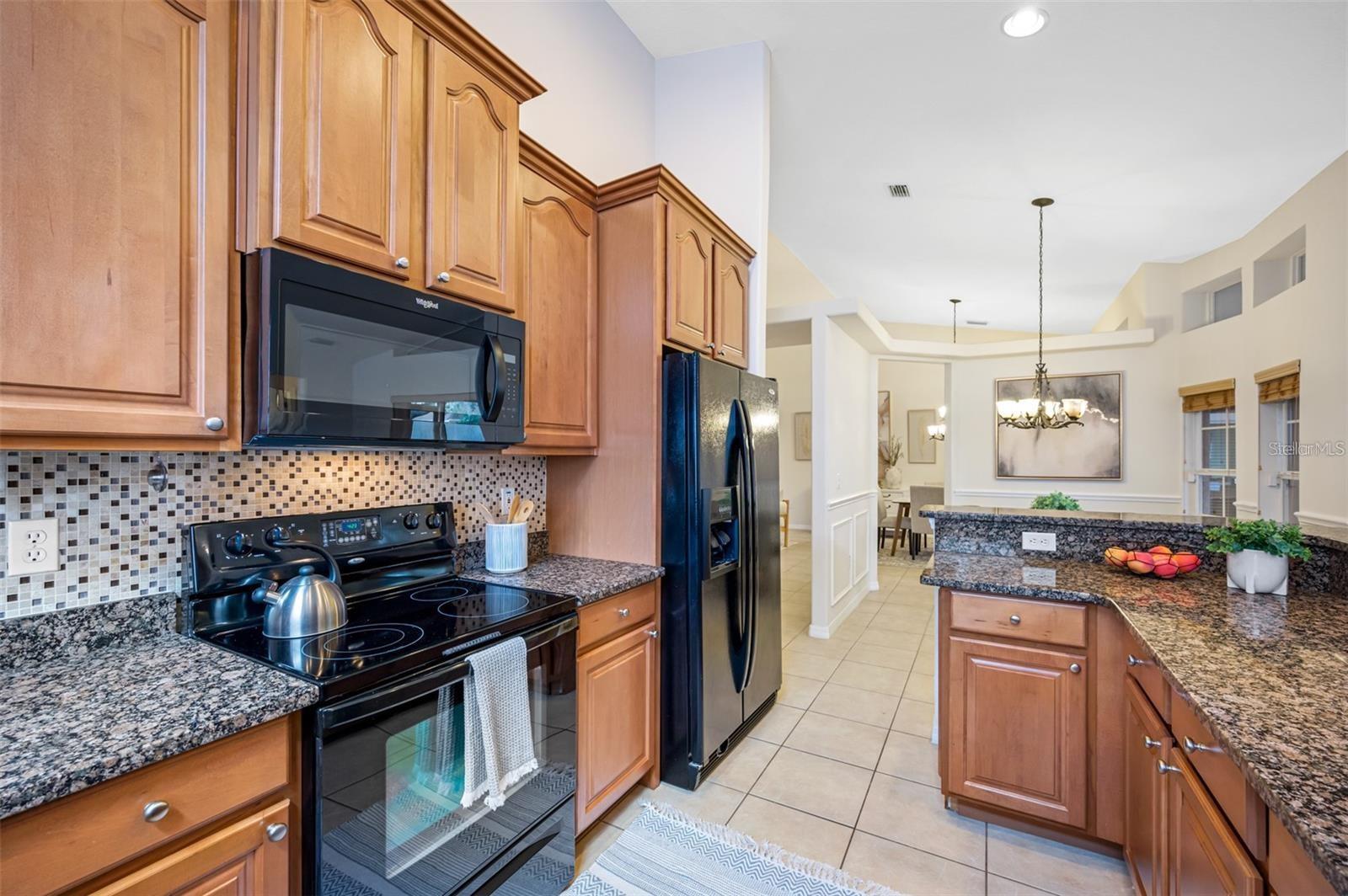 5619 WALKINGSTICK LN — photo 7