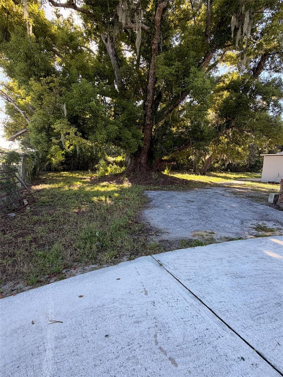 21402 E STATE ROAD 64 — photo 40