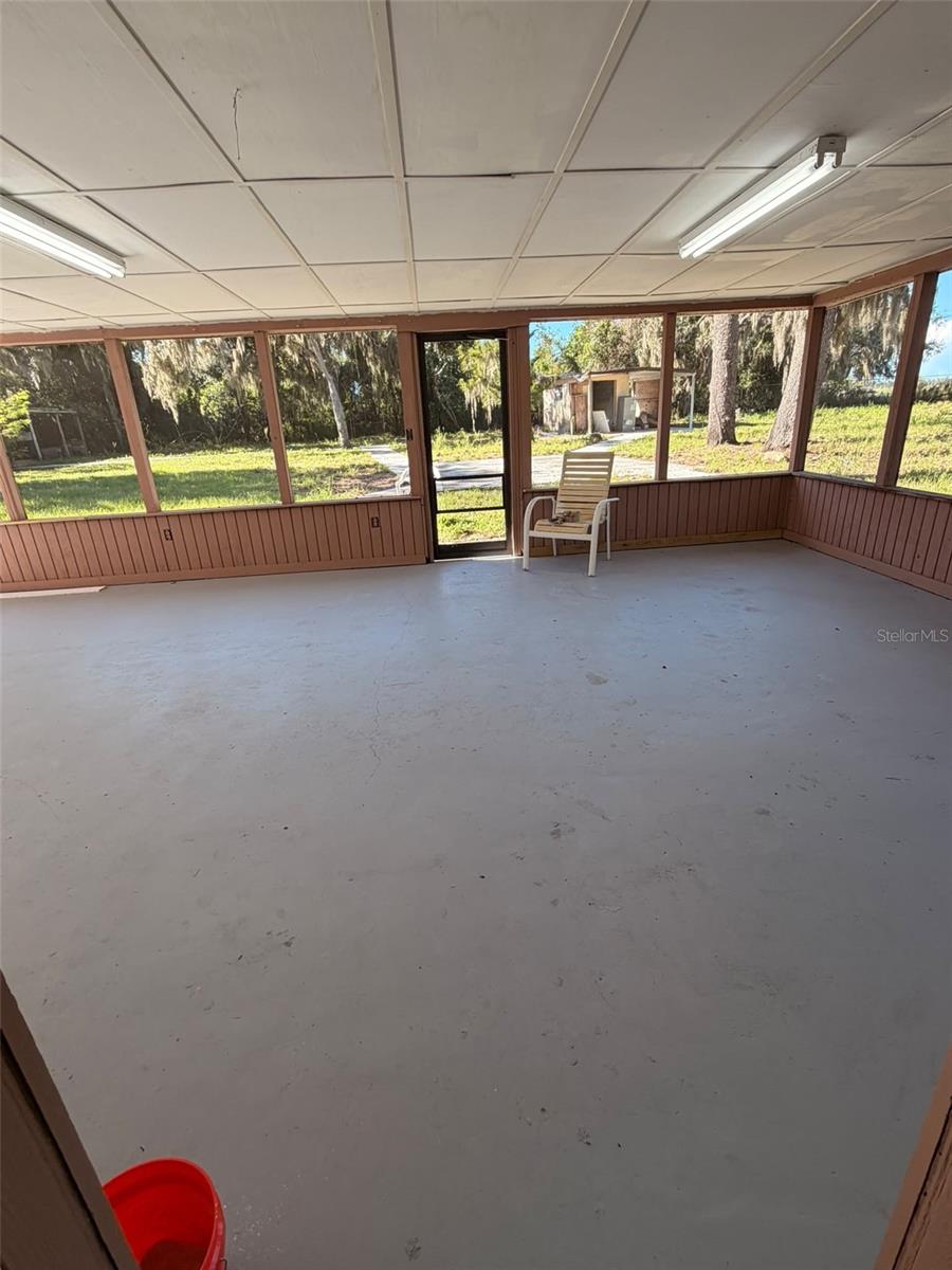 21402 E STATE ROAD 64 — photo 43