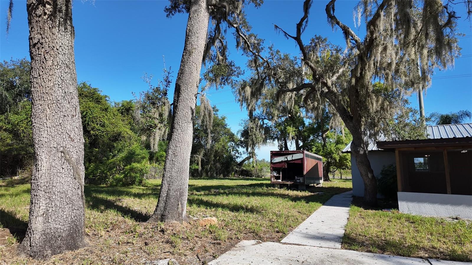 21402 E STATE ROAD 64 — photo 33