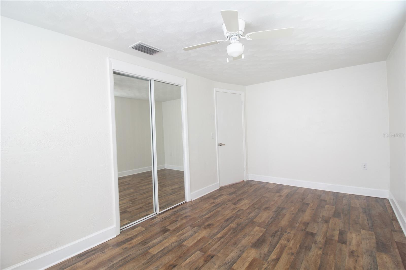 1408 JENNINGS DR — photo 13