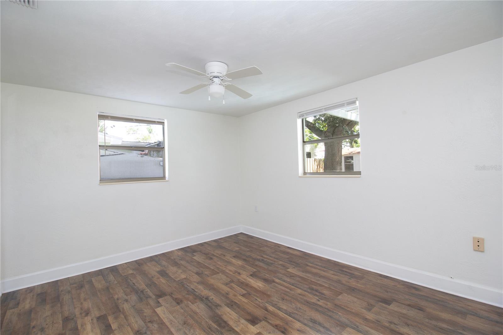 1408 JENNINGS DR — photo 14