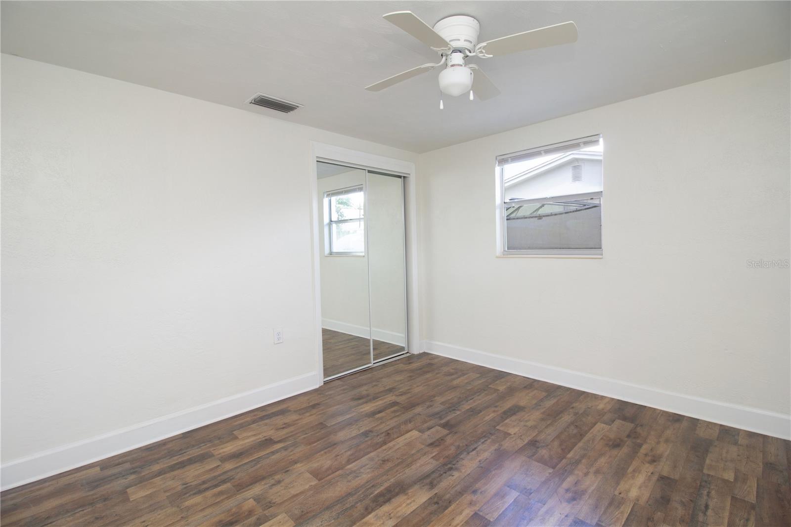 1408 JENNINGS DR — photo 12