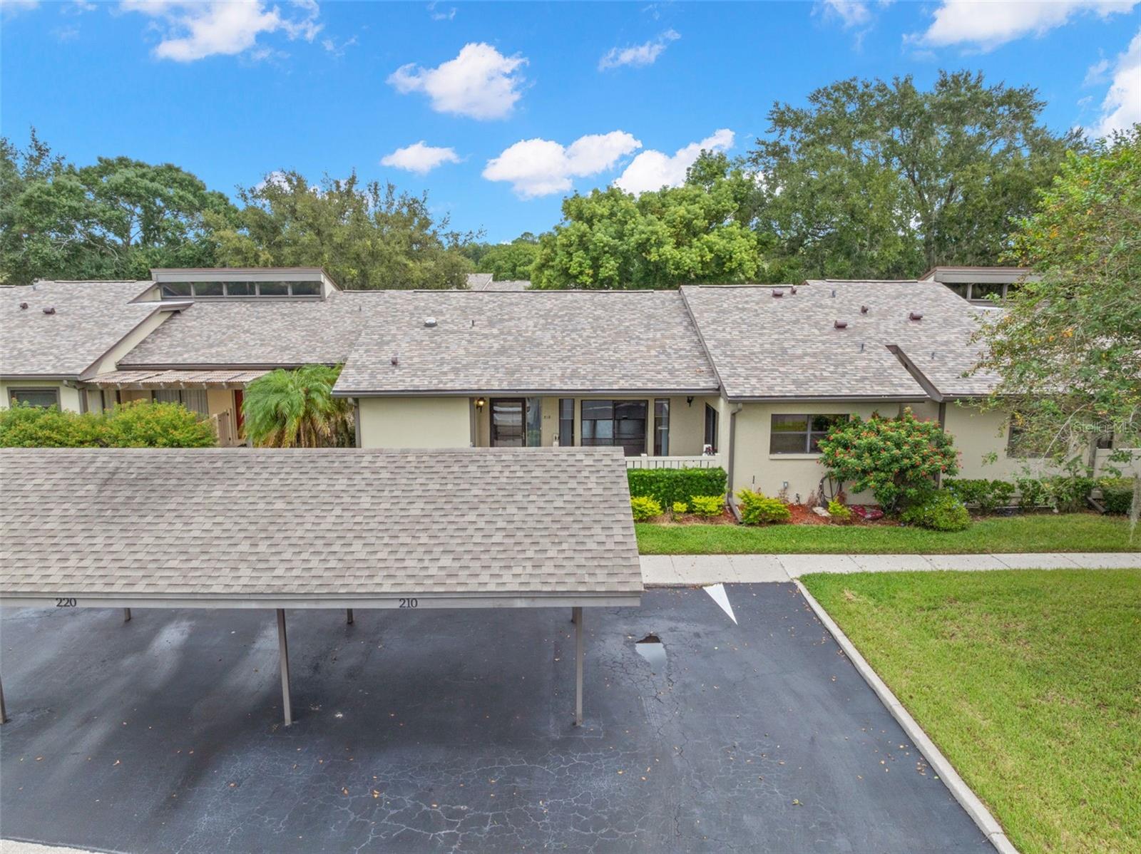 210 GRETCHEN CT — photo 33