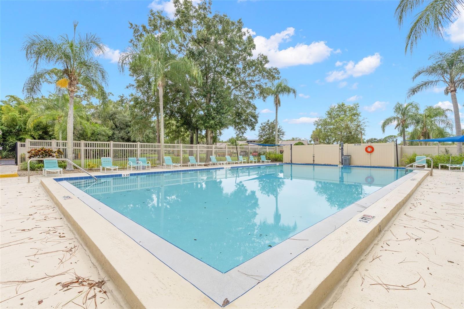 210 GRETCHEN CT — photo 40