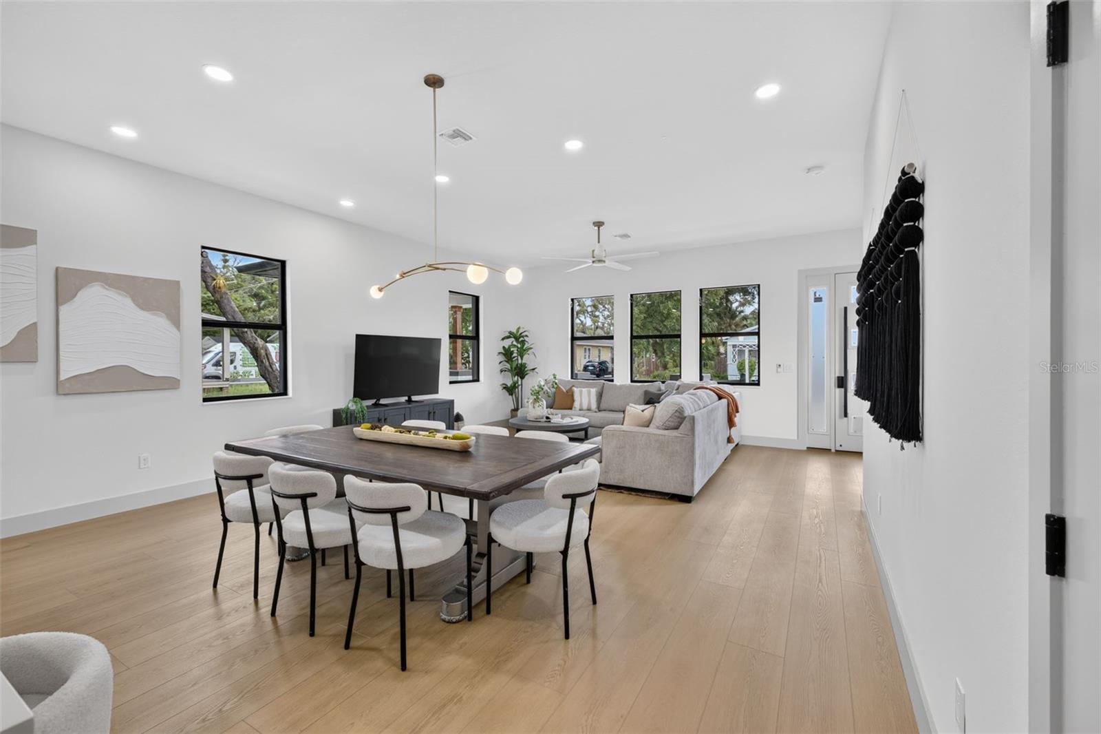 1207 E ELLICOTT ST — photo 13