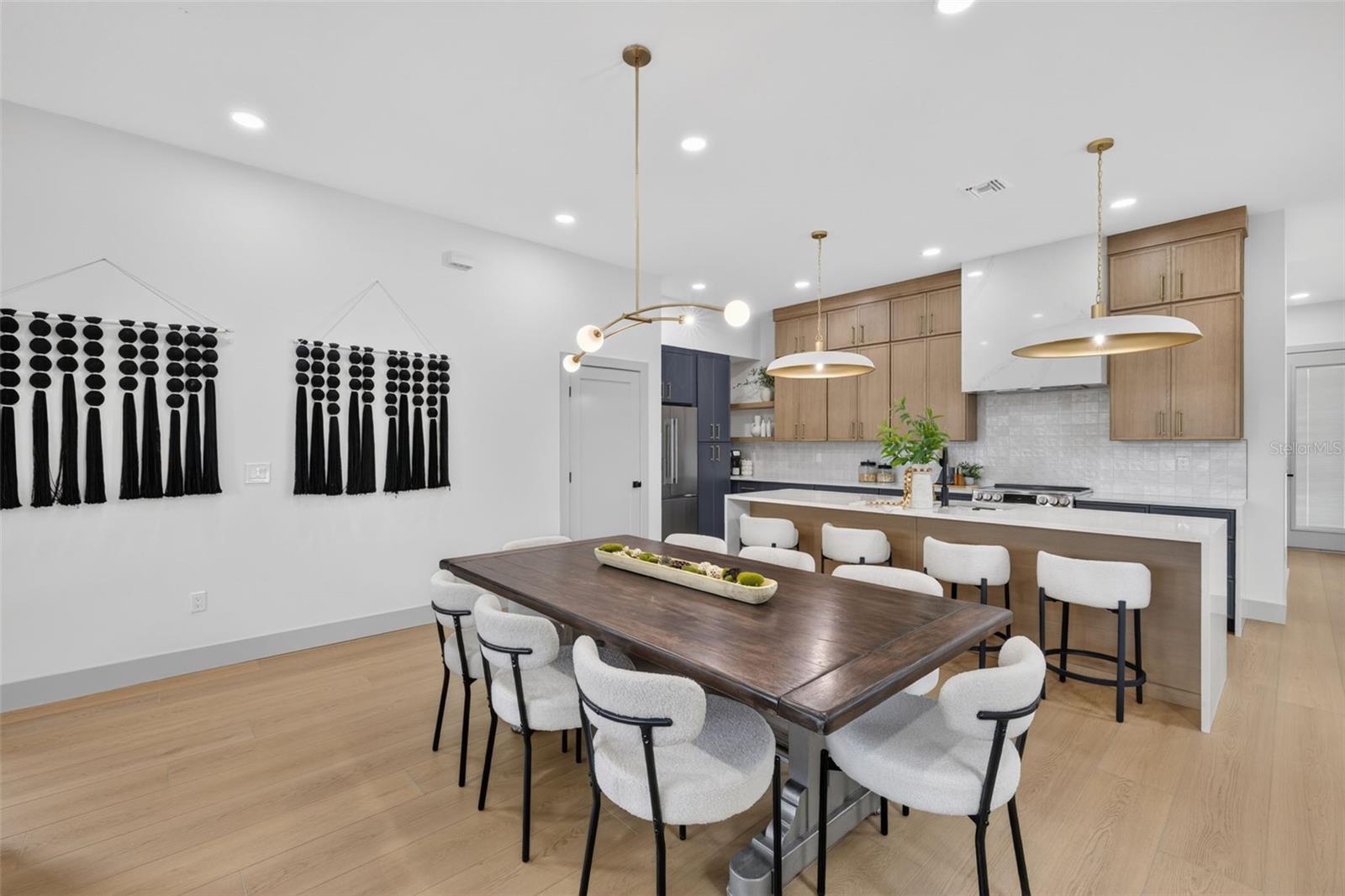 1207 E ELLICOTT ST — photo 11