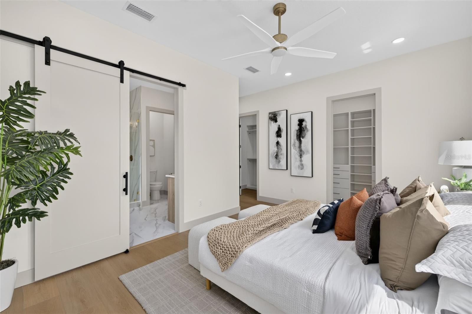 1207 E ELLICOTT ST — photo 31