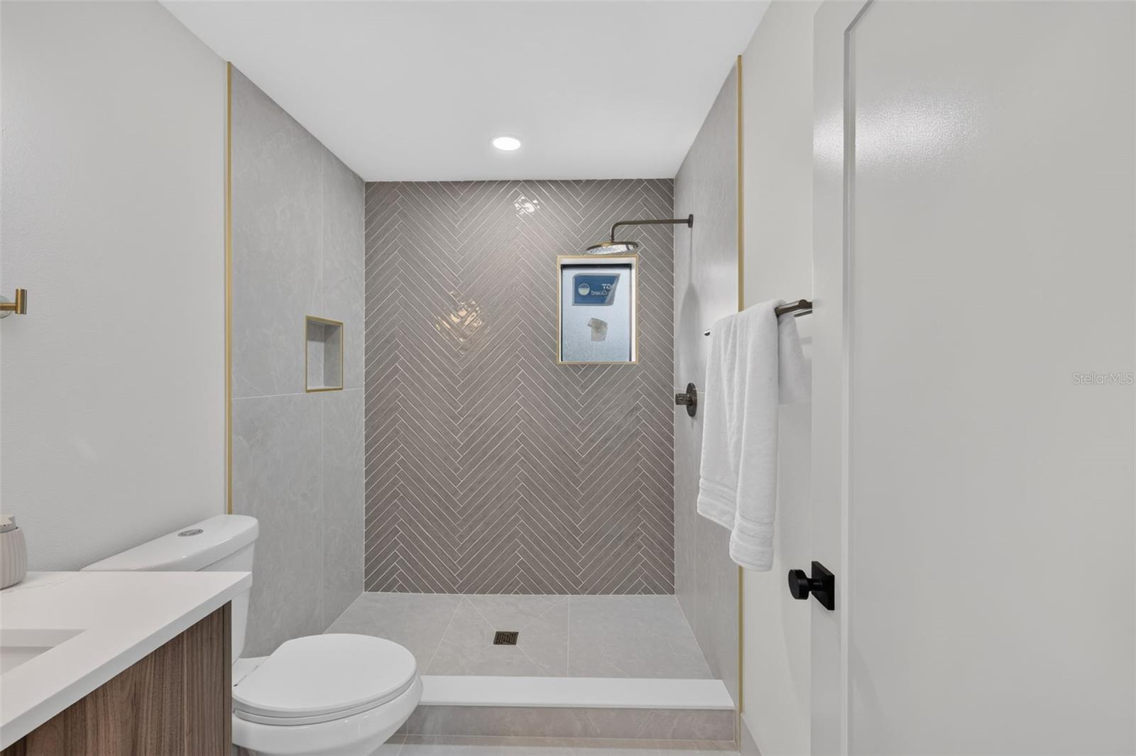 1207 E ELLICOTT ST — photo 61