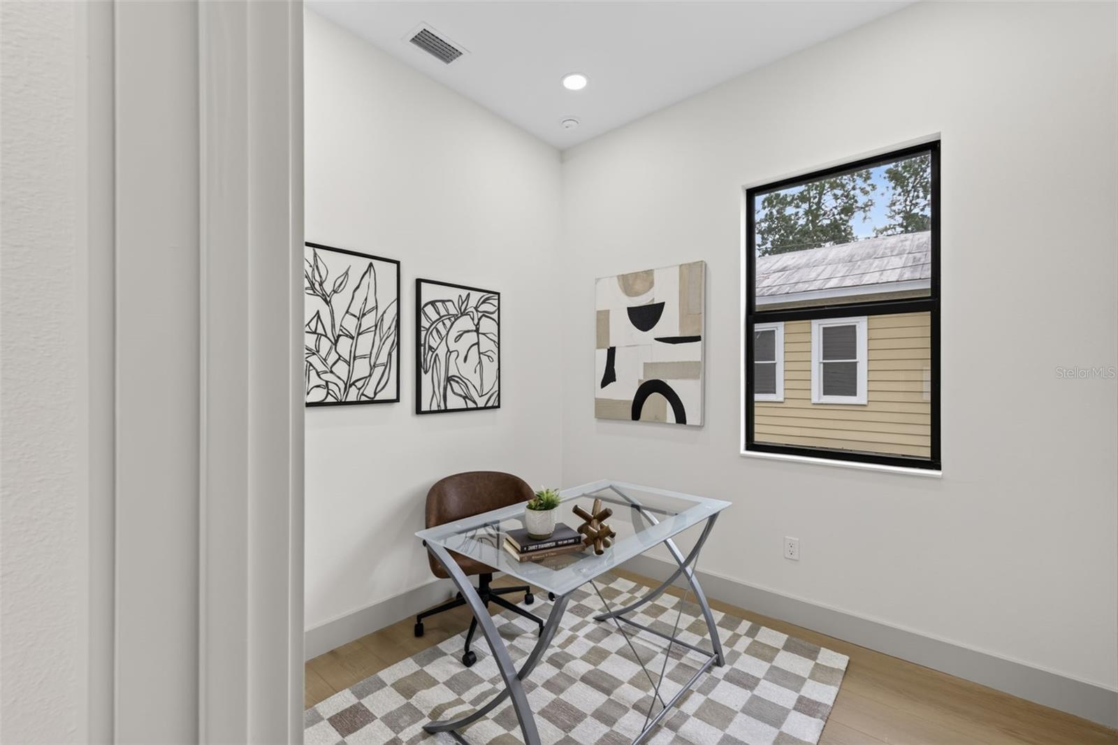 1207 E ELLICOTT ST — photo 21