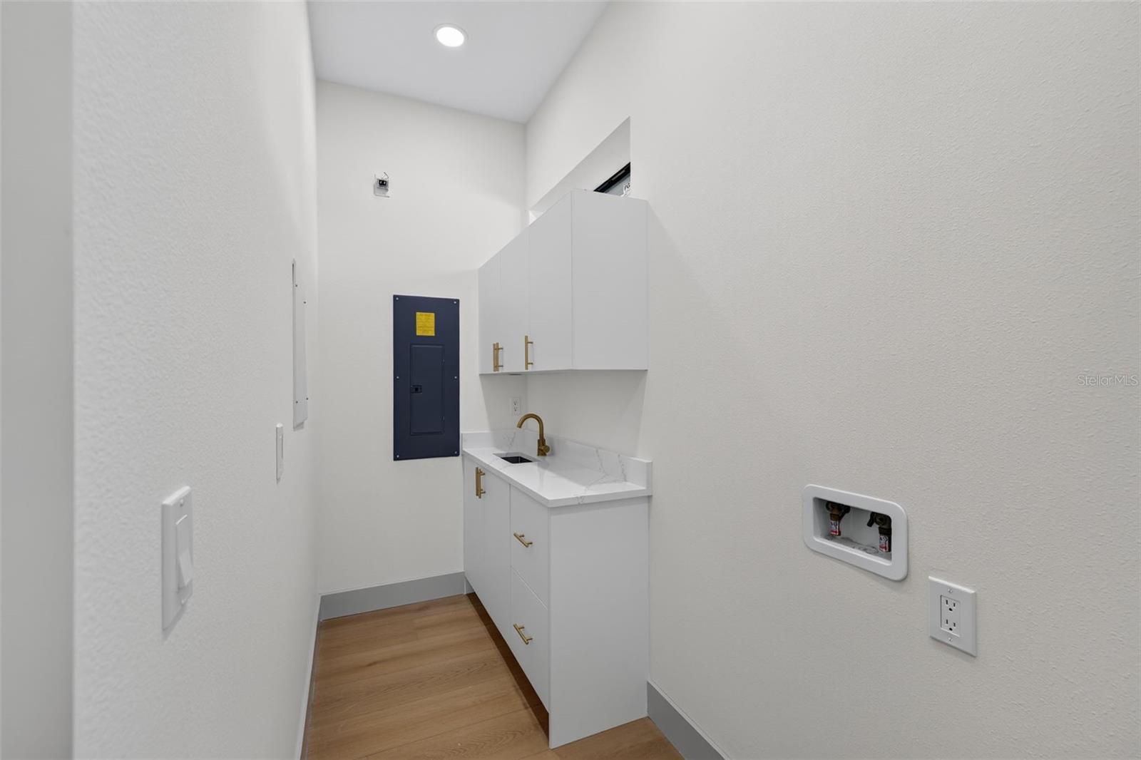 1207 E ELLICOTT ST — photo 23
