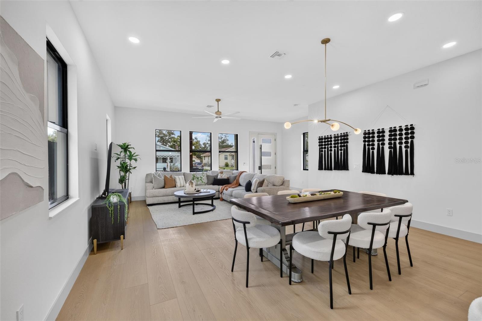1207 E ELLICOTT ST — photo 12