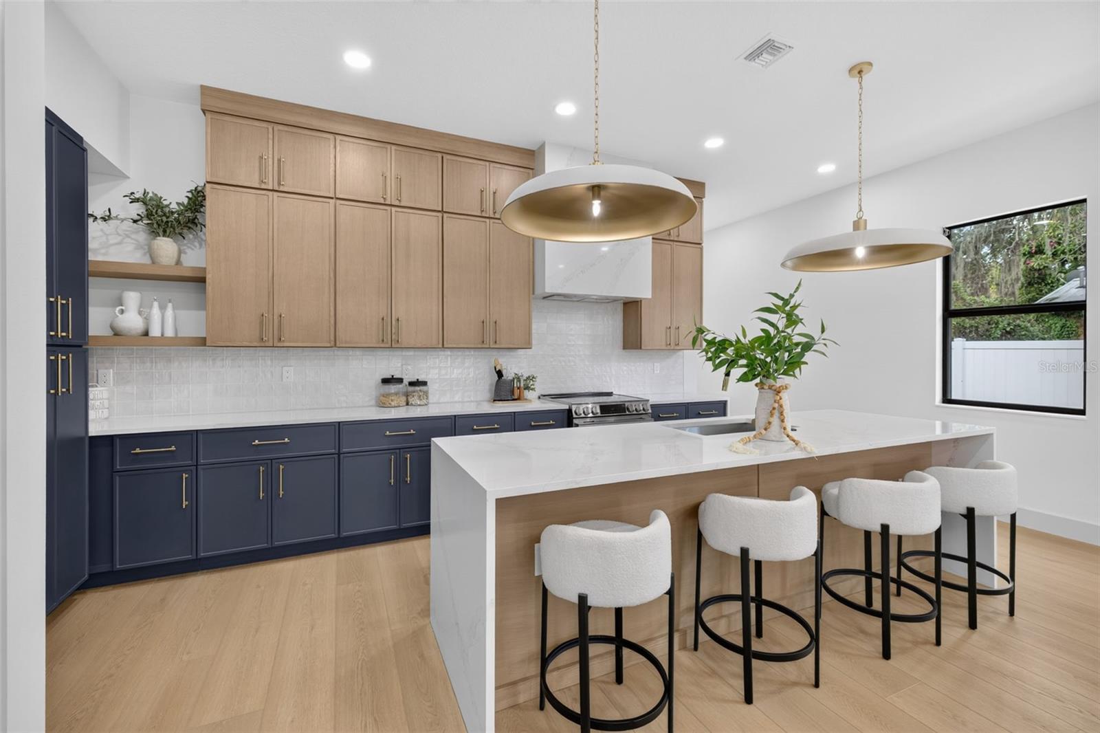 1207 E ELLICOTT ST — photo 14