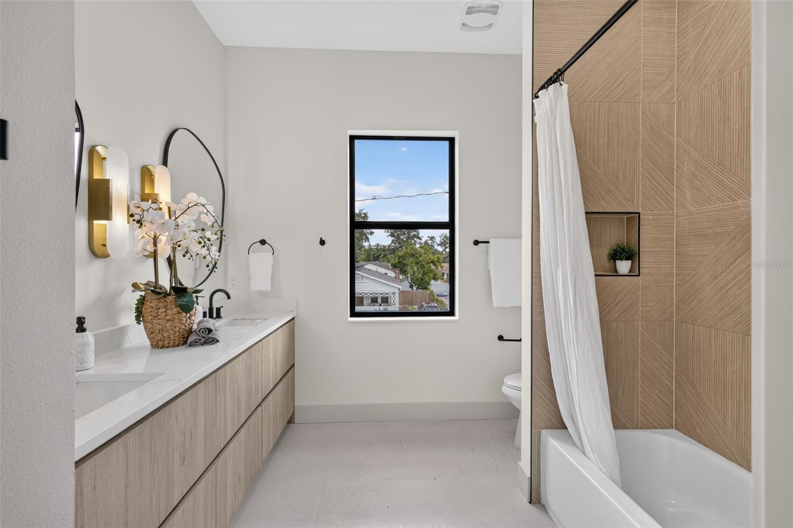 1207 E ELLICOTT ST — photo 42
