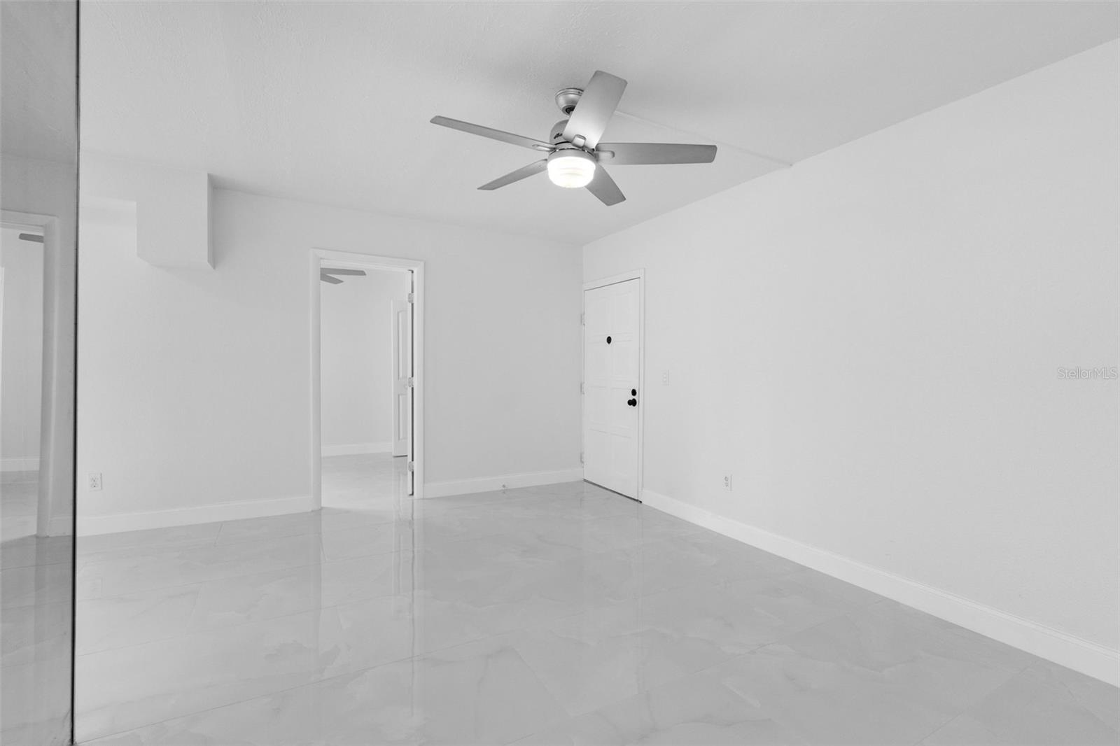 4611 W NORTH B ST #228 — photo 8