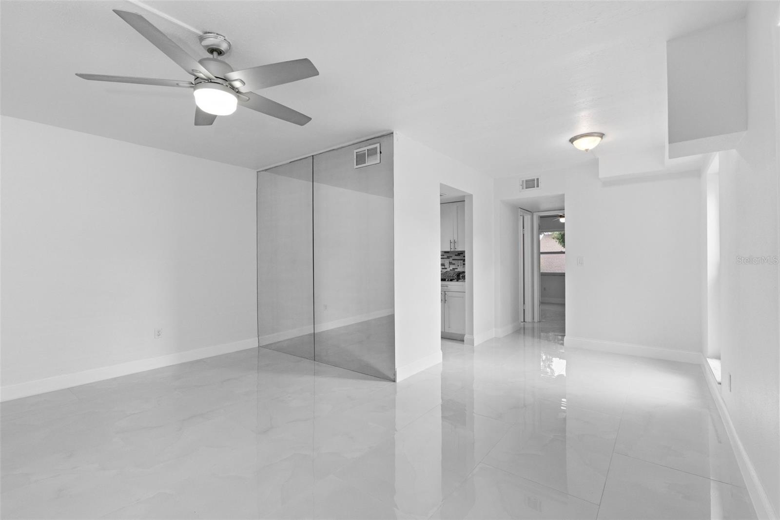 4611 W NORTH B ST #228 — photo 5