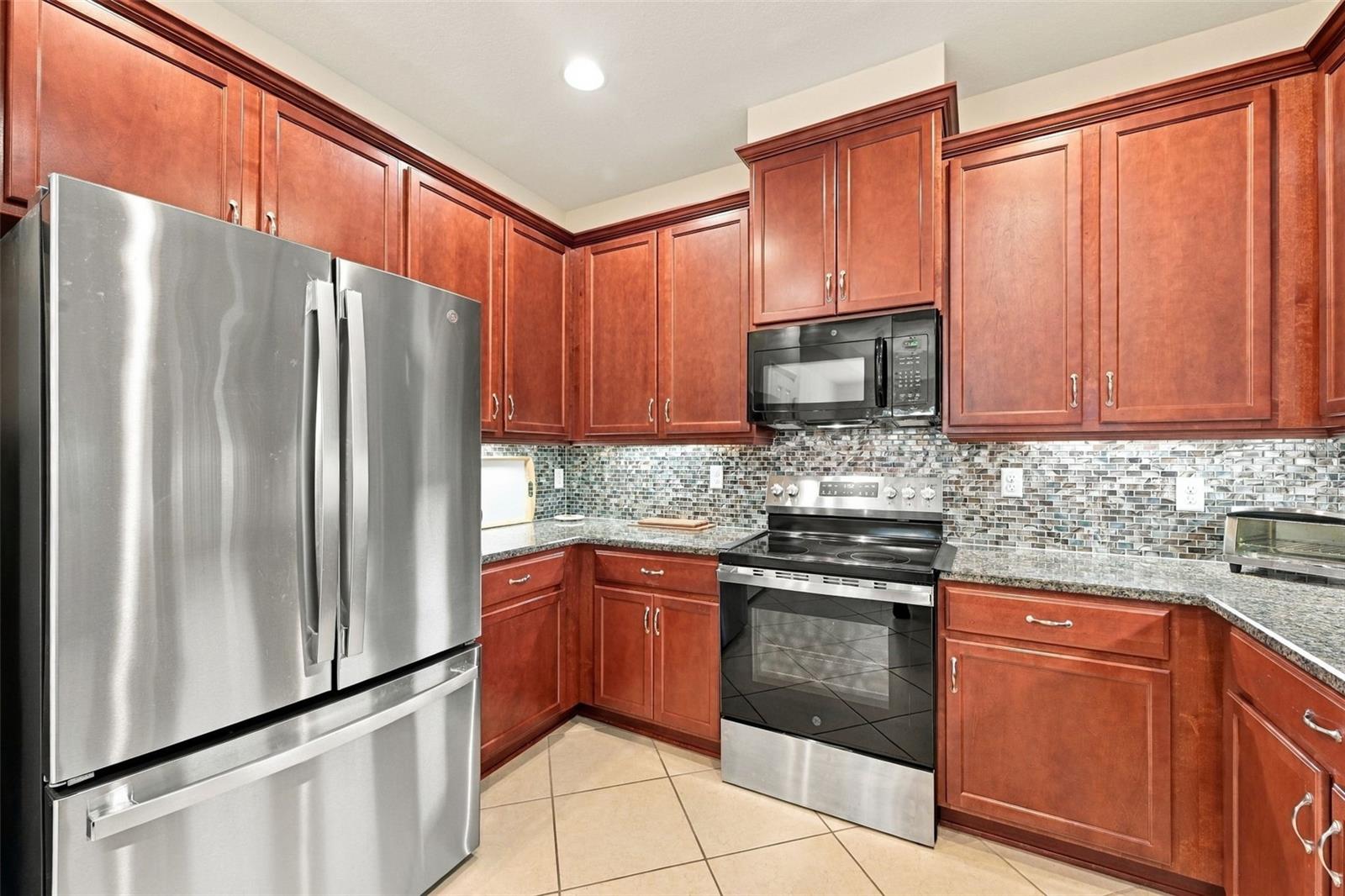 704 CHIPPER DR — photo 13