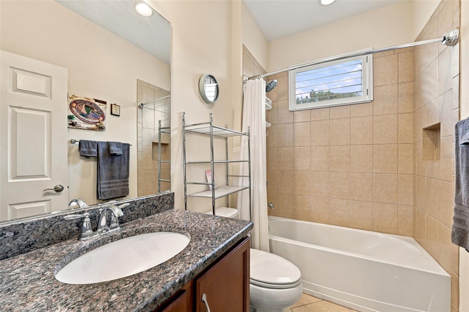 704 CHIPPER DR — photo 24