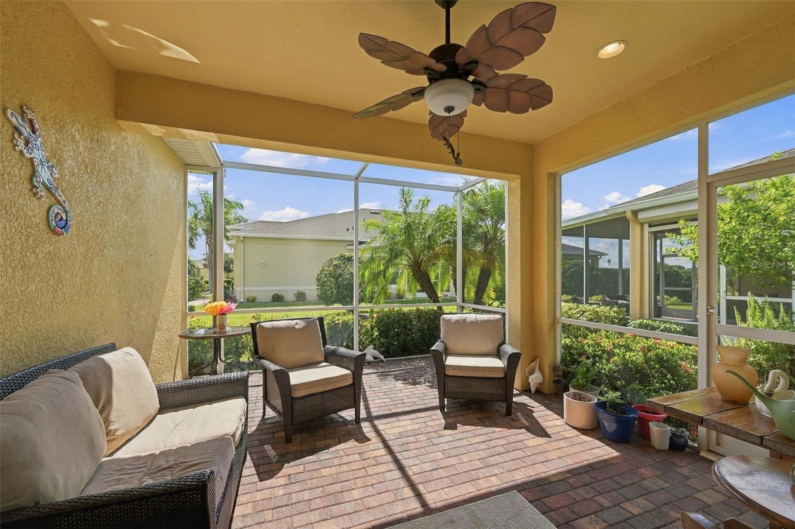 704 CHIPPER DR — photo 30