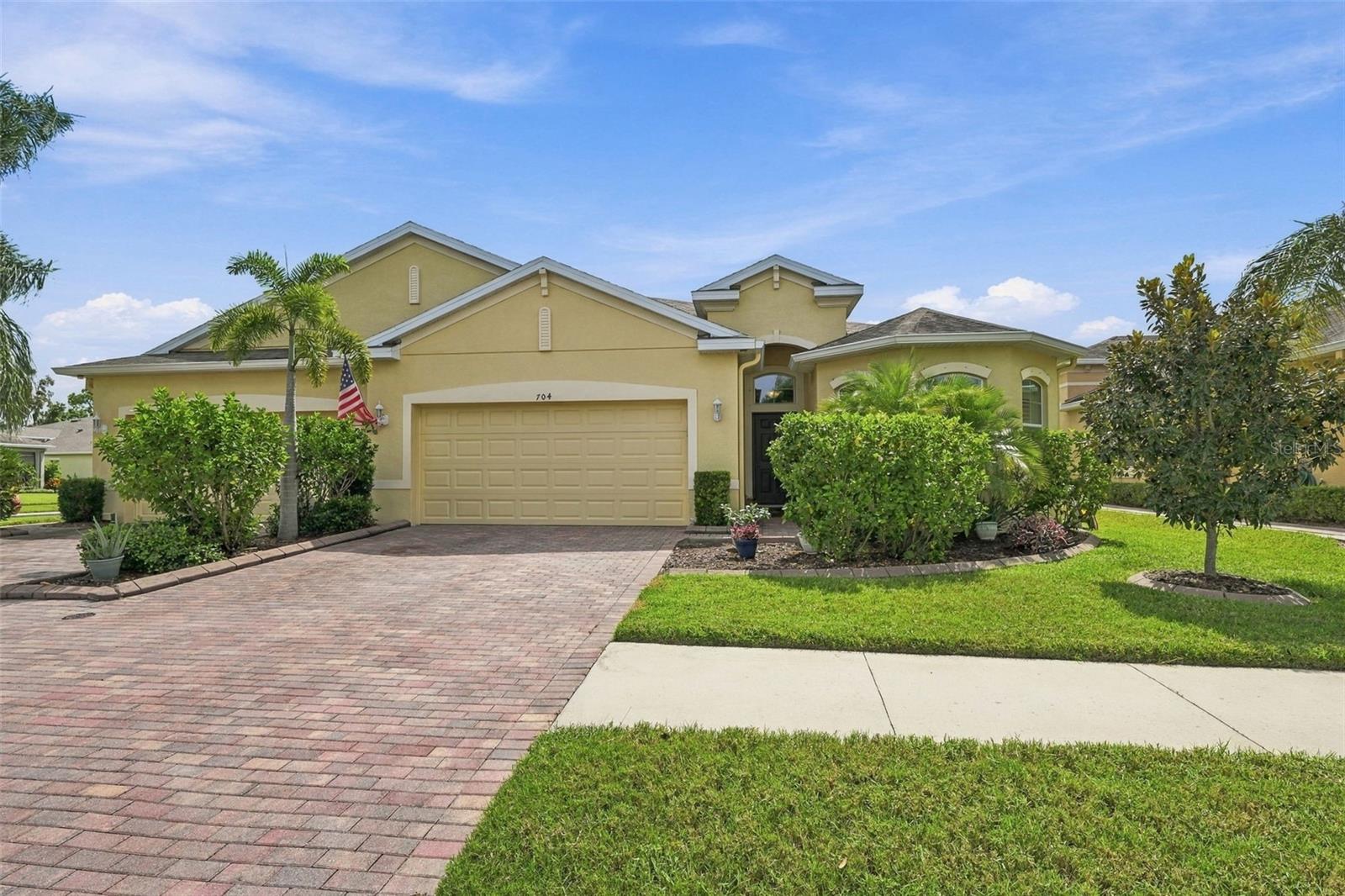 704 CHIPPER DR — photo 39