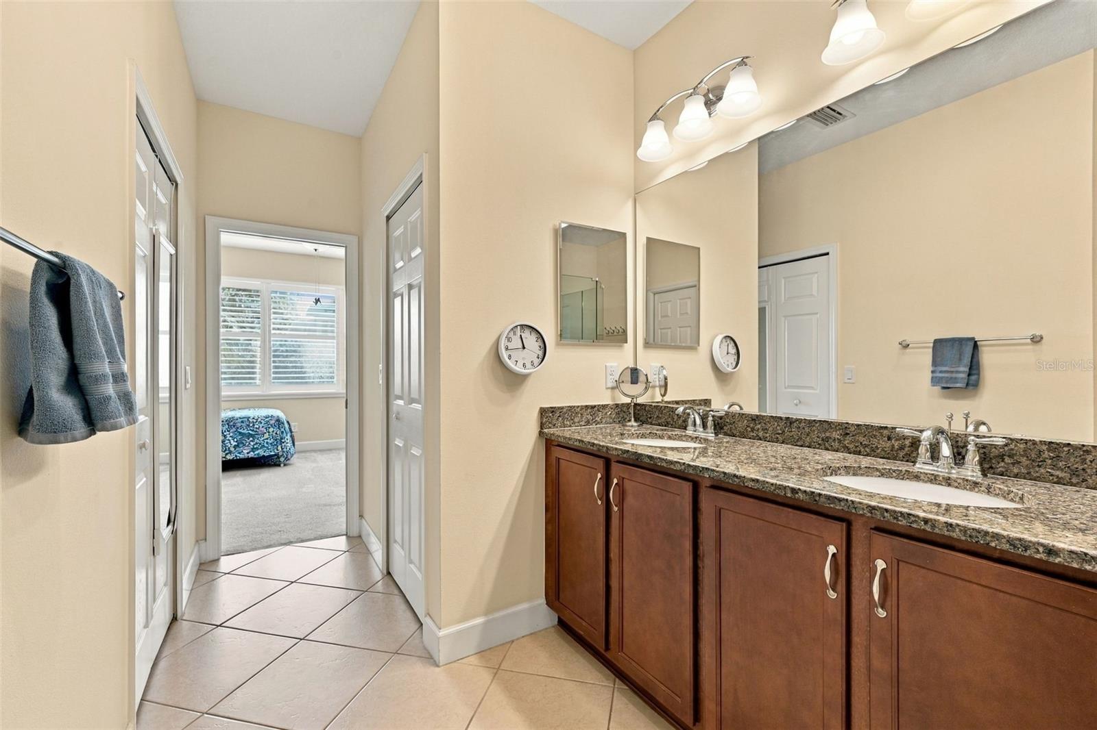 704 CHIPPER DR — photo 21