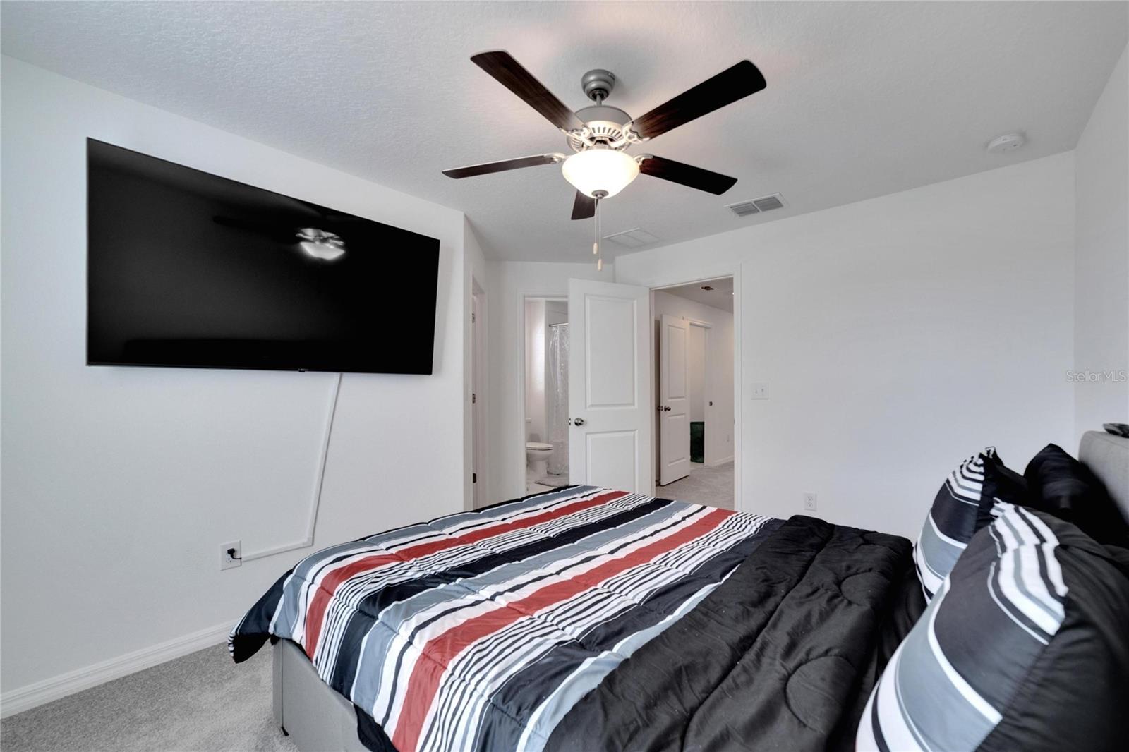 10422 SHADY PRESERVE DR — photo 30