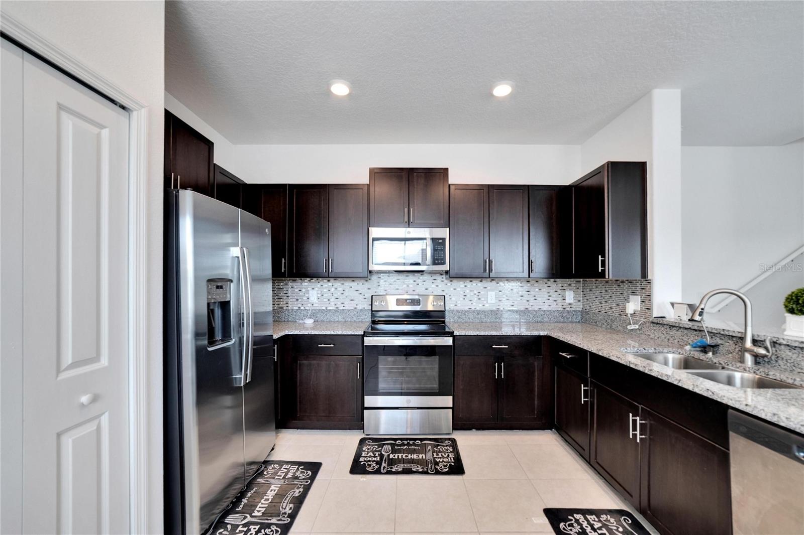 10422 SHADY PRESERVE DR — photo 18