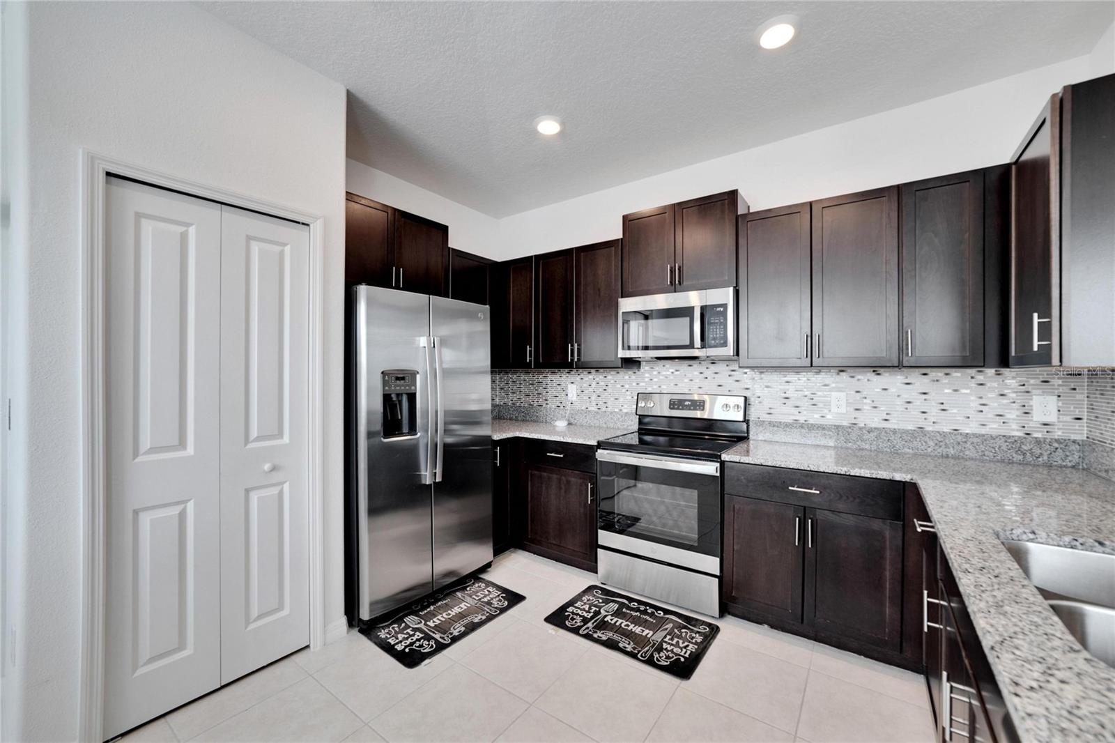 10422 SHADY PRESERVE DR — photo 21