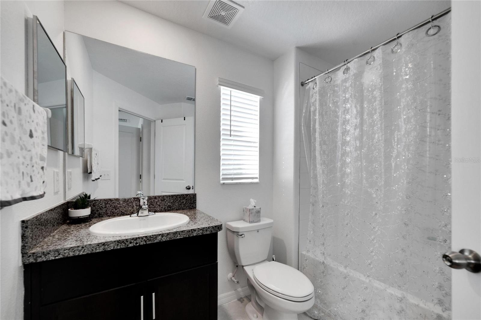 10422 SHADY PRESERVE DR — photo 34