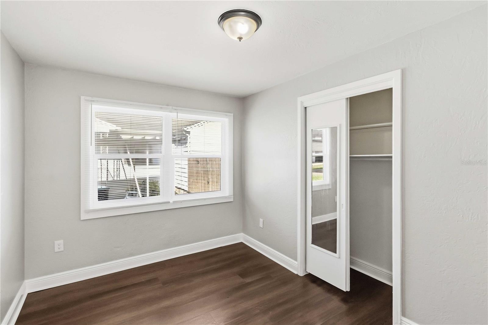 1517 W RIVER SHORE WAY — photo 13