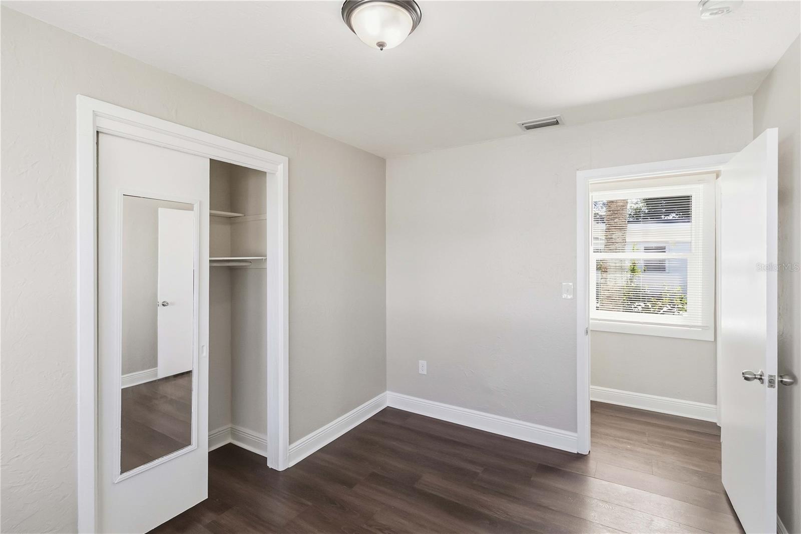1517 W RIVER SHORE WAY — photo 14