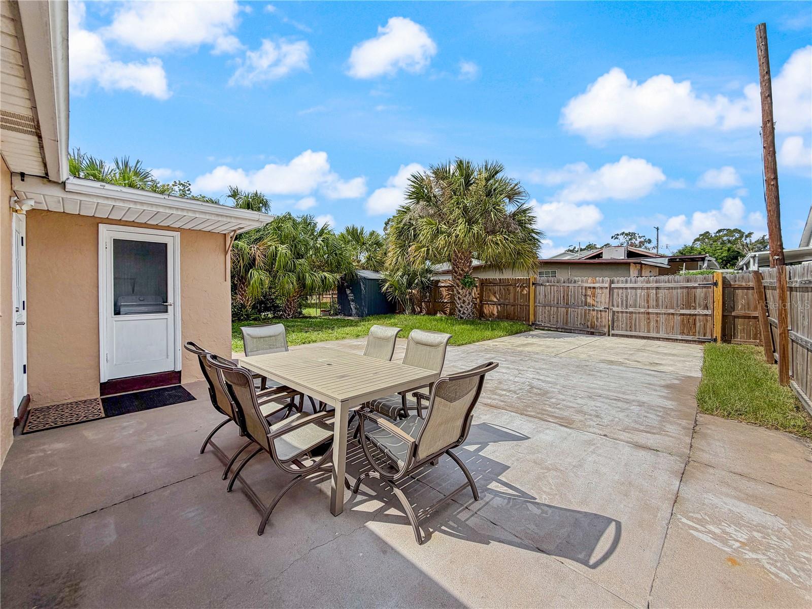 2509 W LEMON ST — photo 33