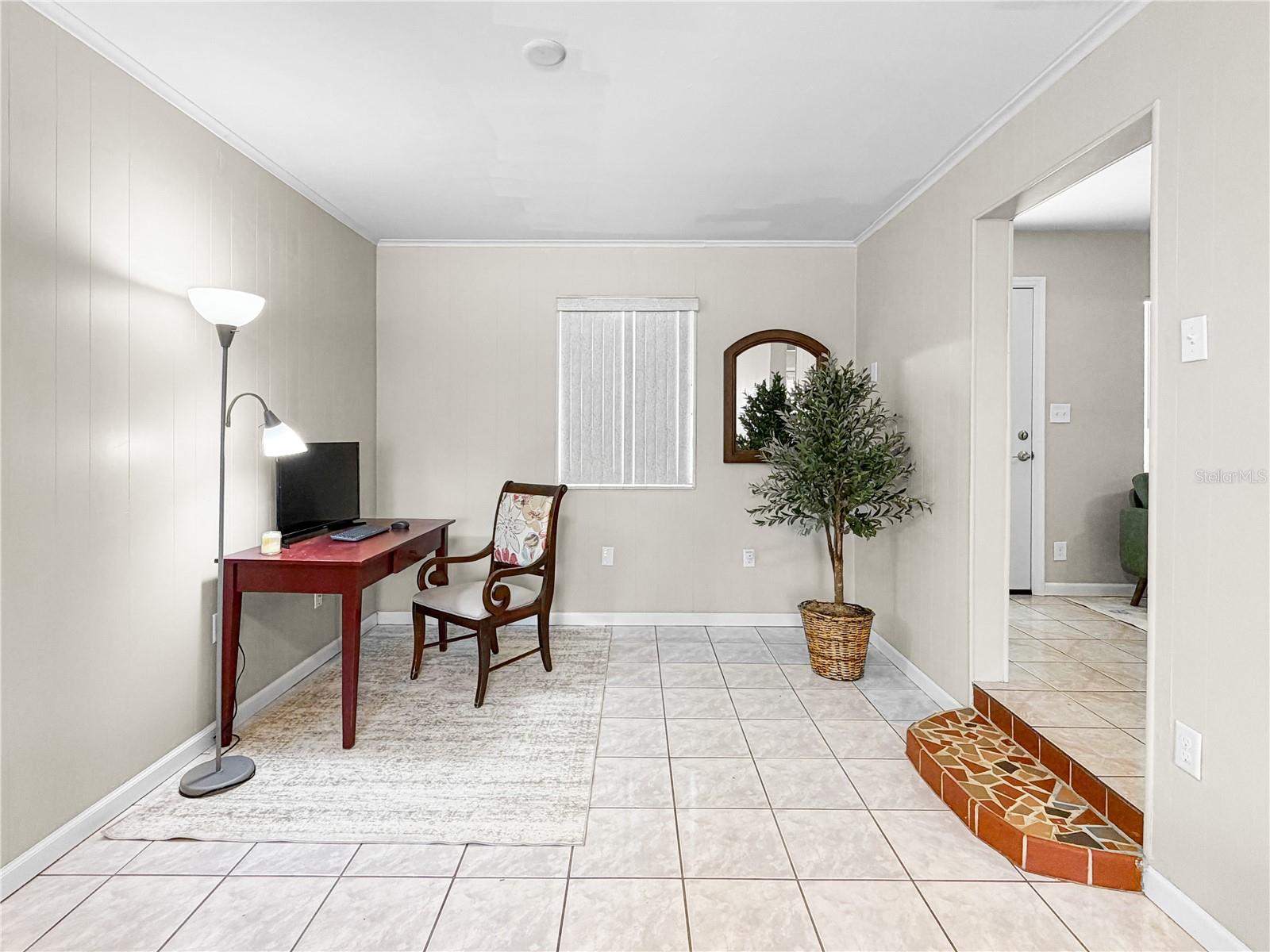 2509 W LEMON ST — photo 12