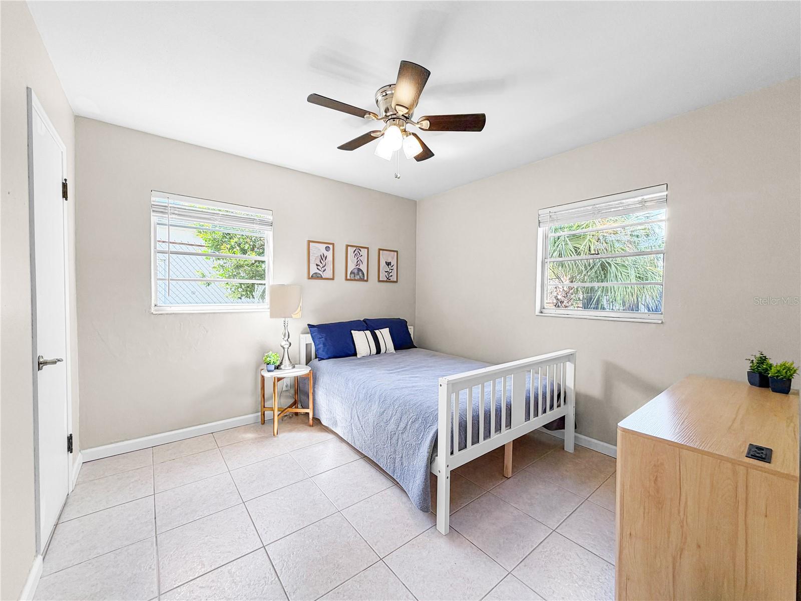 2509 W LEMON ST — photo 25