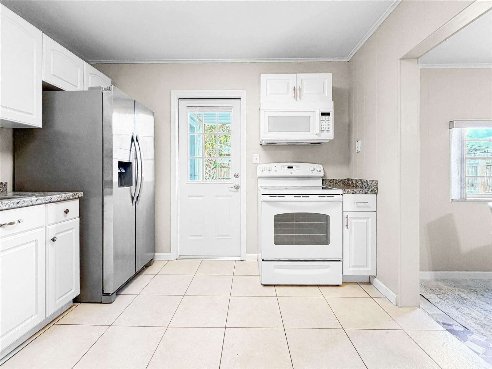 2509 W LEMON ST — photo 18