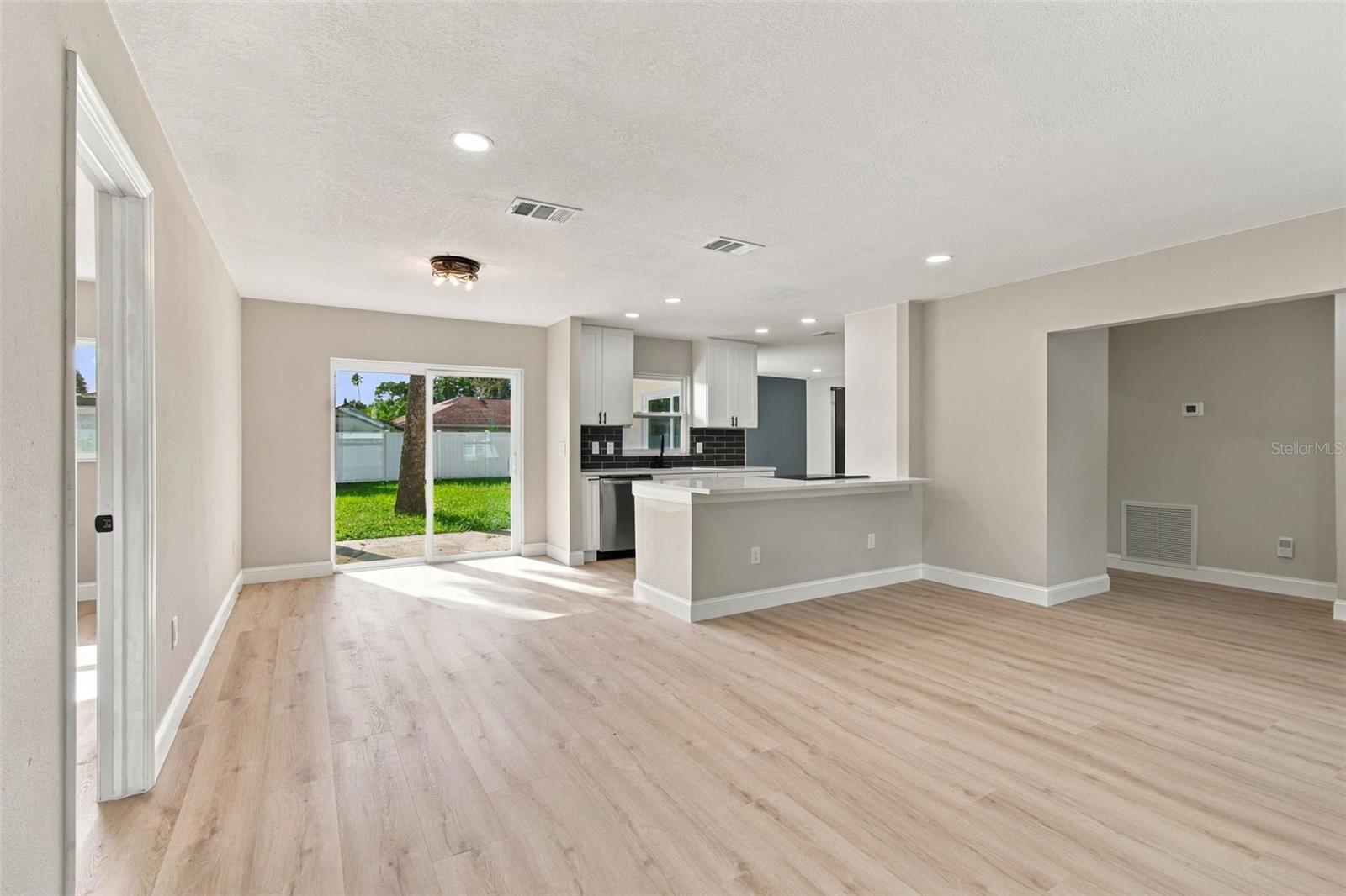 13918 BRIARDALE LN — photo 15