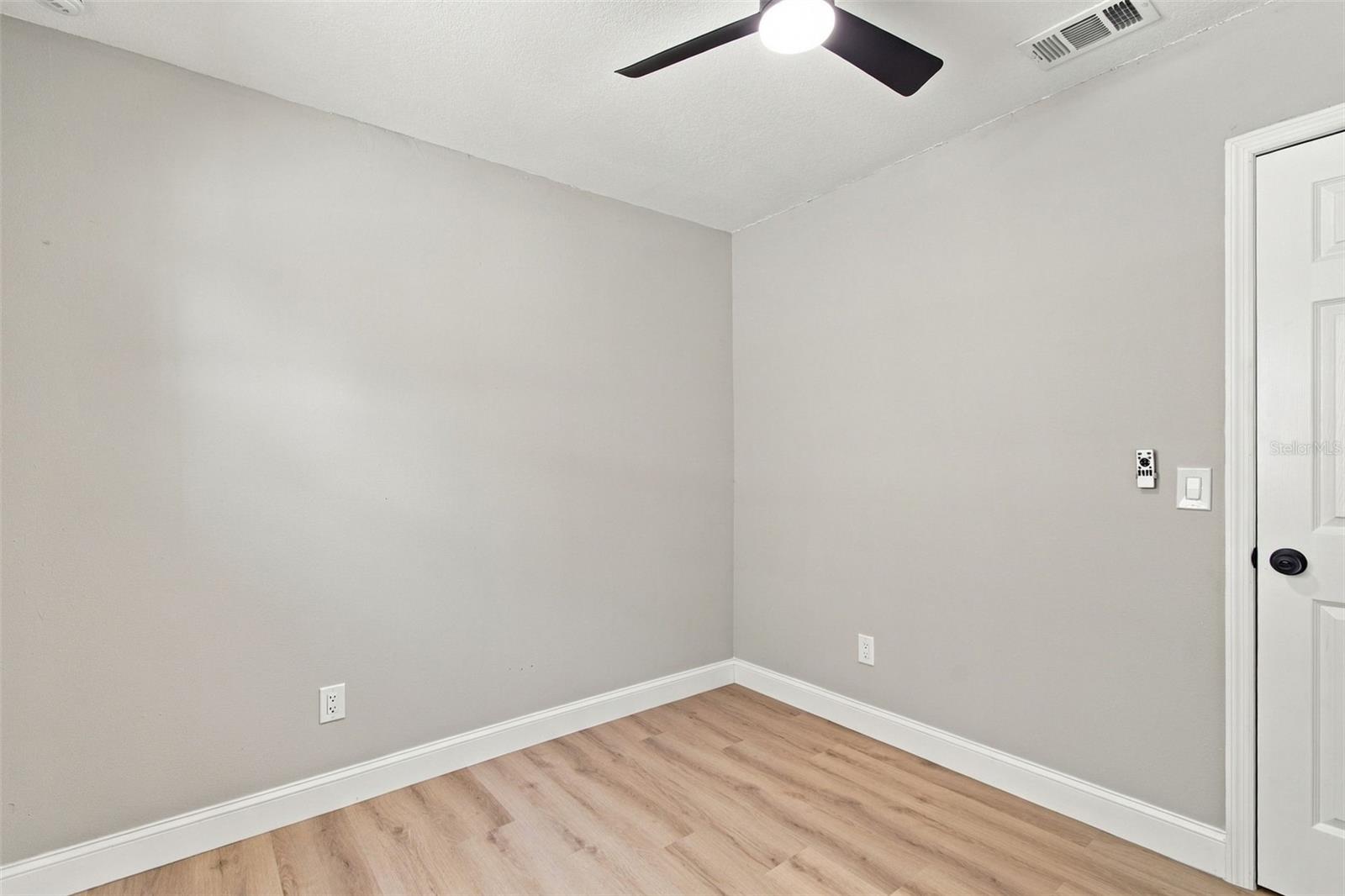 13918 BRIARDALE LN — photo 45