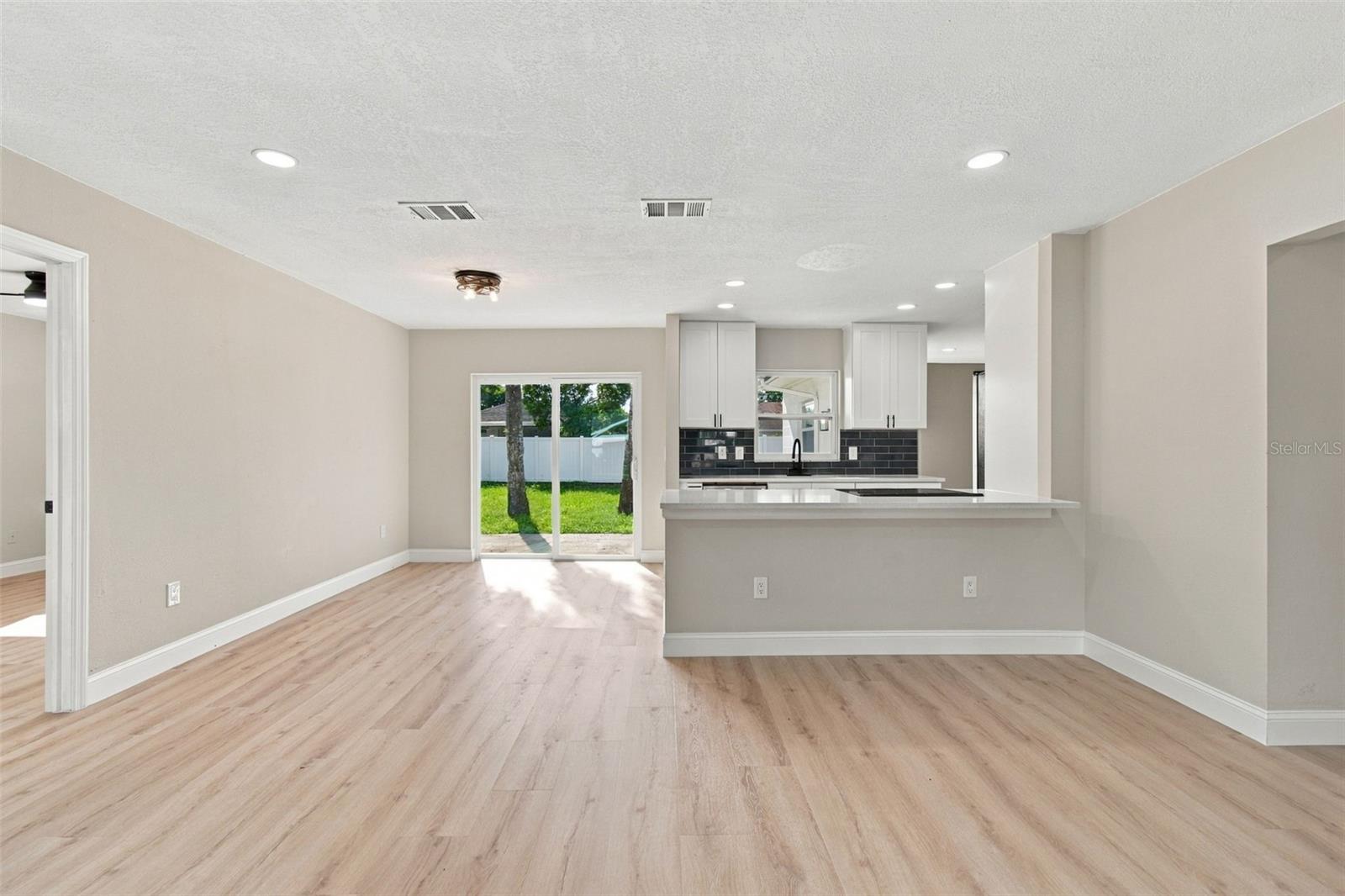 13918 BRIARDALE LN — photo 16