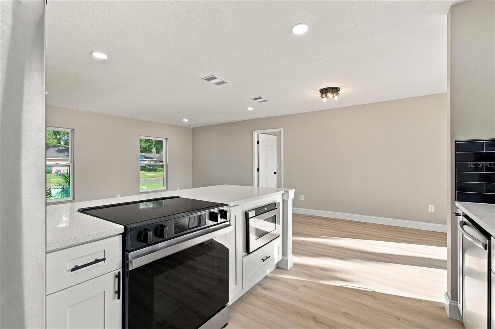 13918 BRIARDALE LN — photo 27